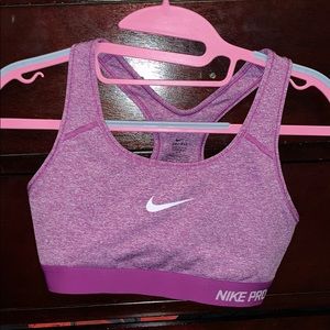 Nike pro sport bra